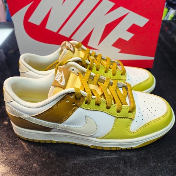 Coconut Milk/Bronzine/Saturn Gold sz 8 main image 12